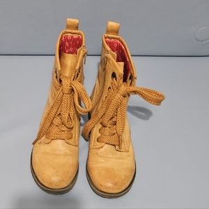 Cat & Jack kids Boots size 3